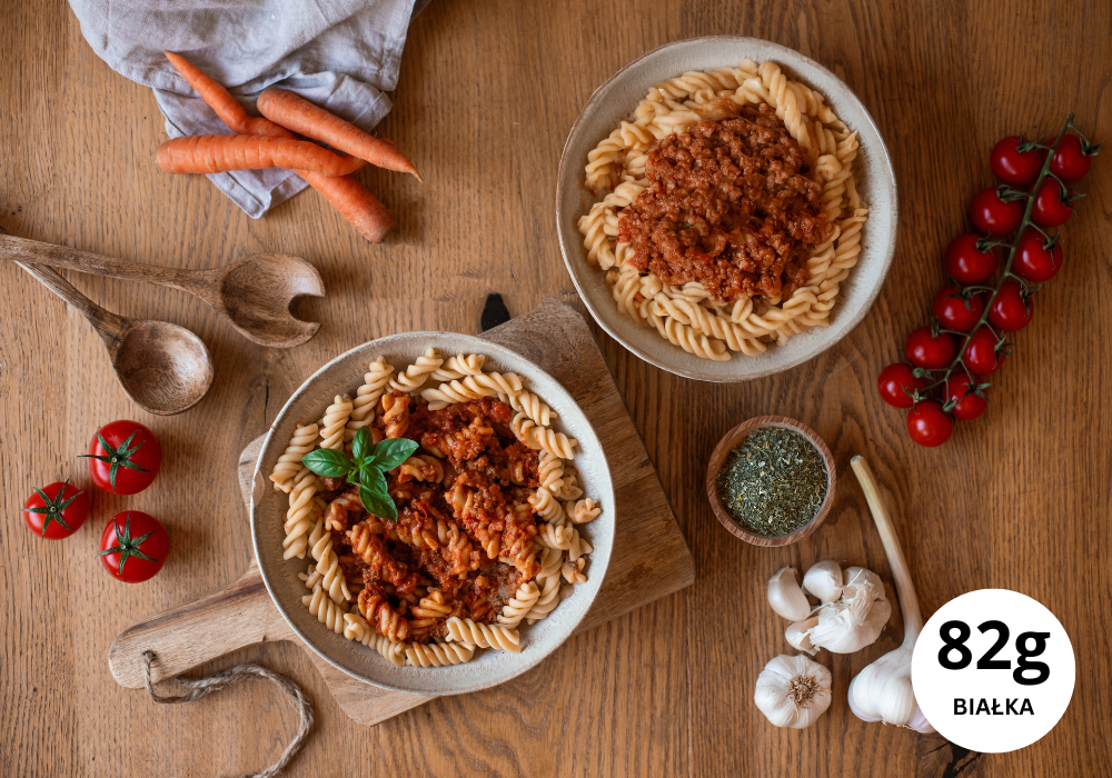 Veganské těstoviny s boloňskou omáčkou (XL, 2 porce)